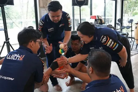 Telcowinners at a team event