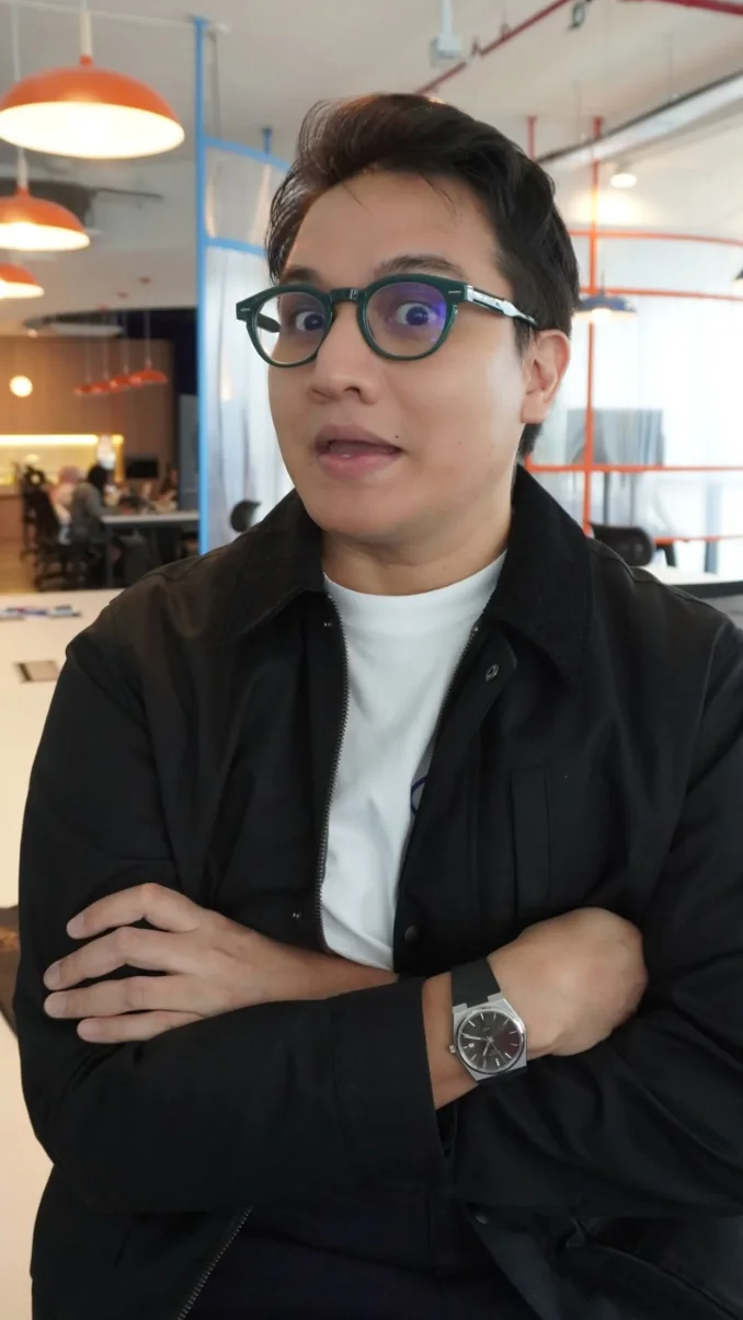 Telcowin consultant in the KL office