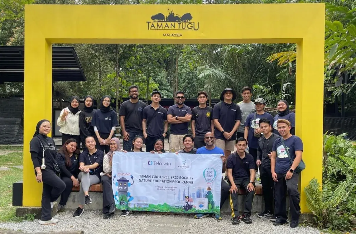 Telcowinners with YouthCare Malaysia and Free Tree Society at Taman Tugu